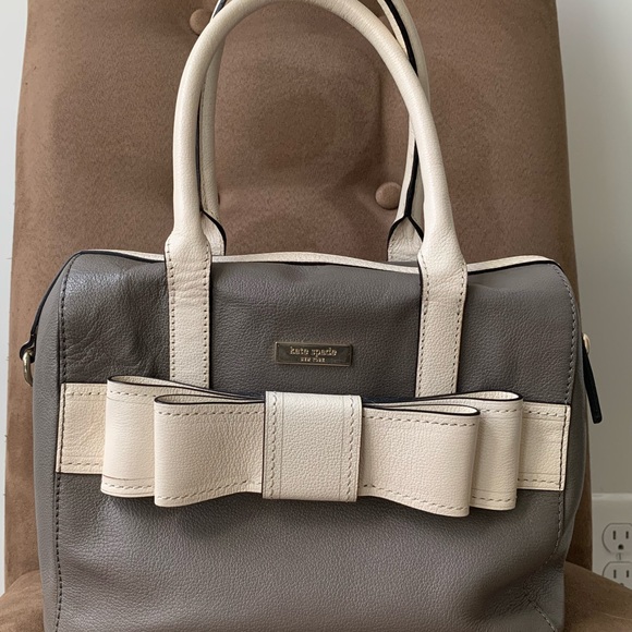 kate spade Handbags - Kate Spade Alice Court KAYA Convertible Satchel Gray Off White